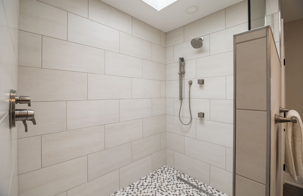 5 Considerations - Master Bath Remodel