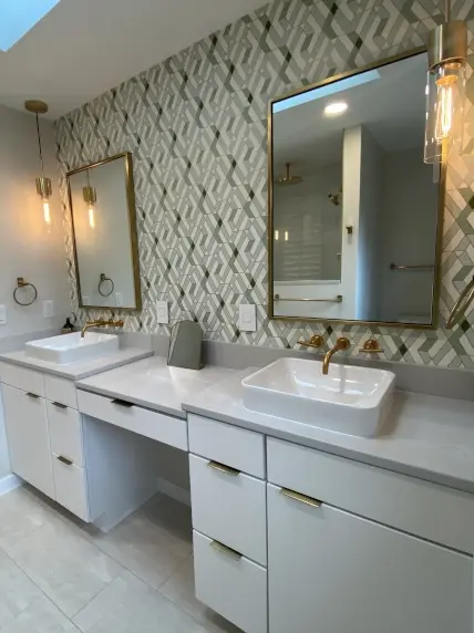 Bath and closet addition to Beaverdale home, review.