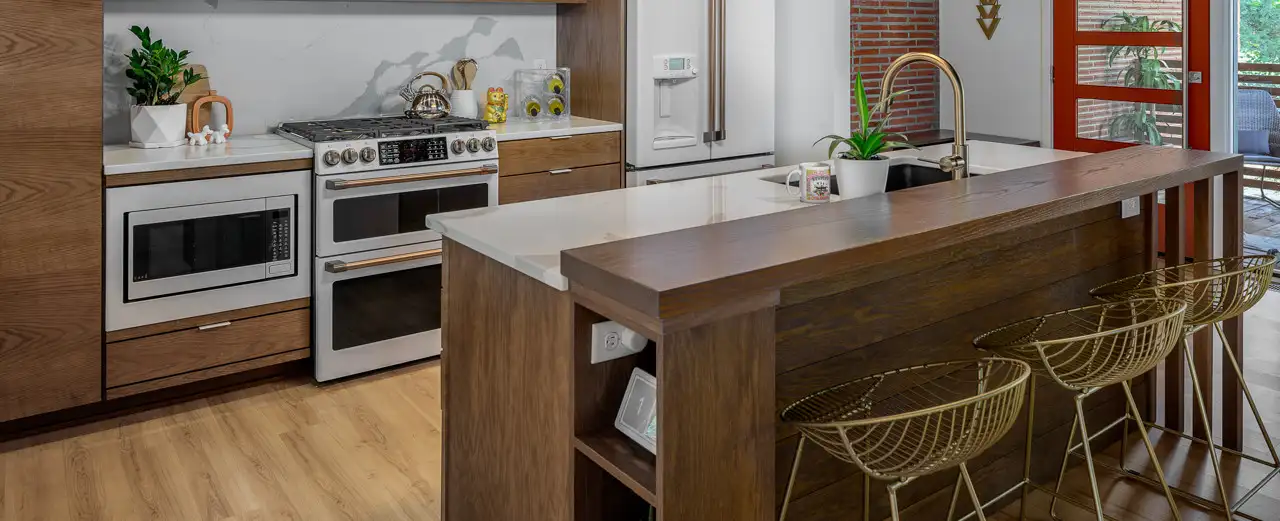 Zenith Design + Build | Des Moines Southside Mid-Century Modern Kitchen