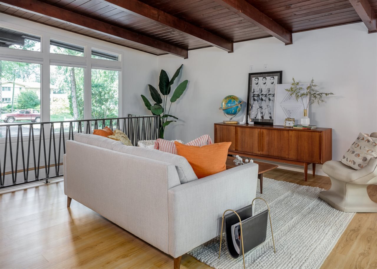 Des Moines Southside Mid-Century Modern